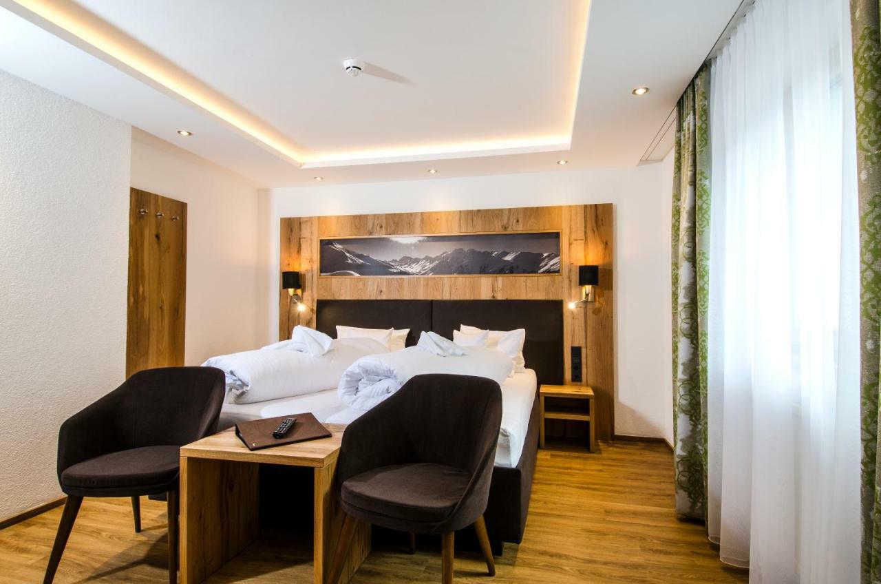 Hotel Garni Siegele - Inklusive Silvretta-Card Premium Ischgl Exterior foto